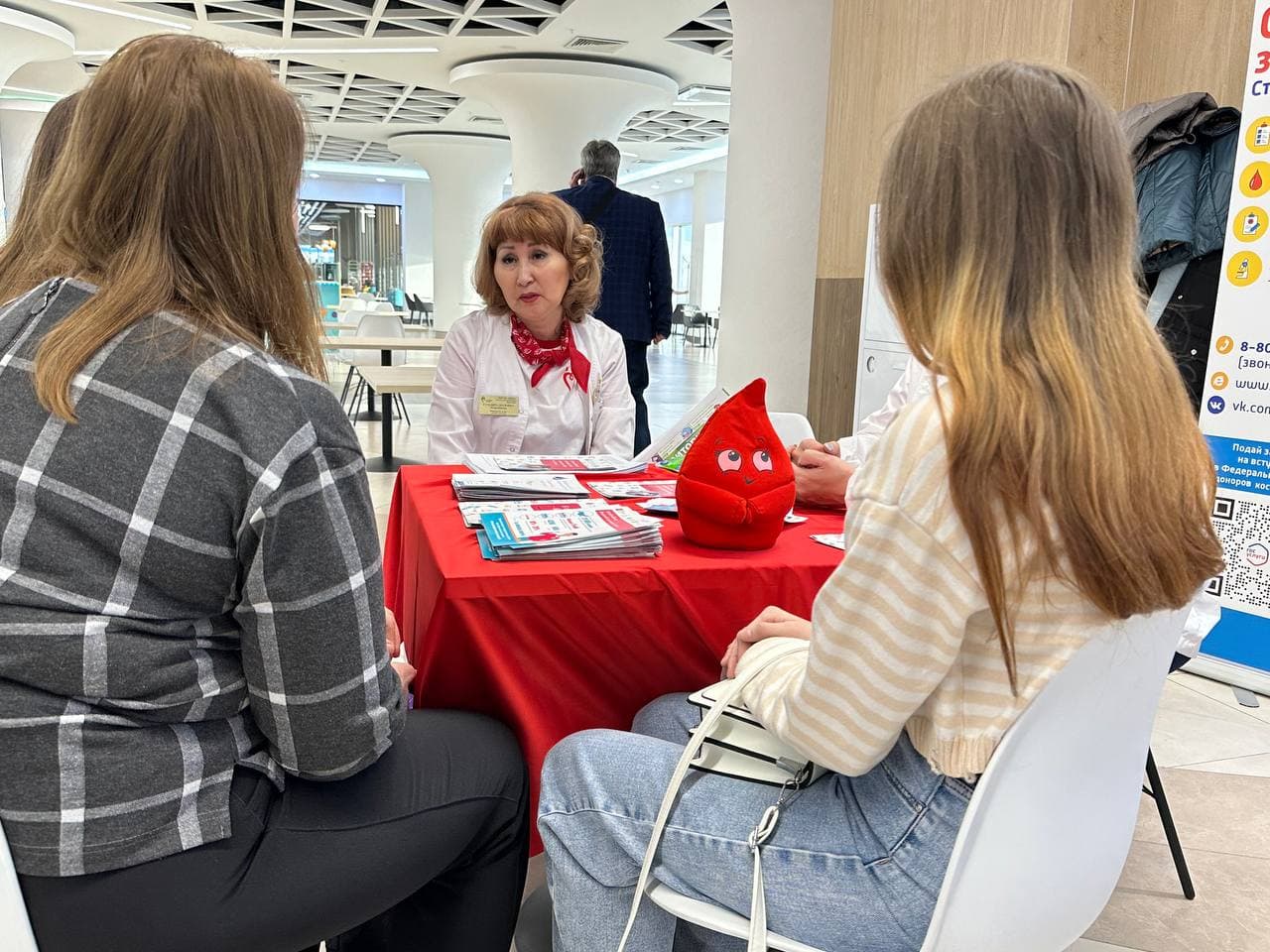 Жители Тюмени смогли проверить своё здоровье в рамках Всемирного дня борьбы против рака