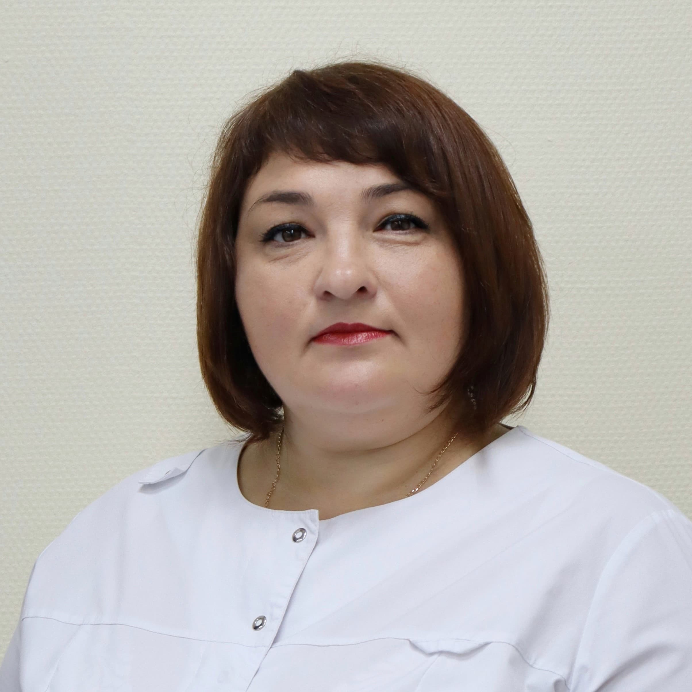 Главная медицинская сестра Городской поликлиники №17 Вера Вадимовна Таркова вошла в число лучших в регионе!