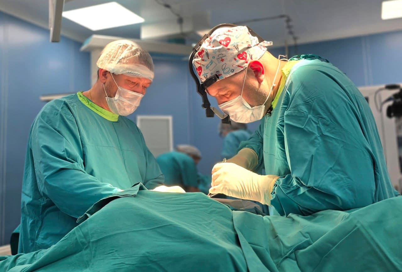 Всемирный месяц борьбы с раком груди: в Тюмени объединились ведущие онкологи страны