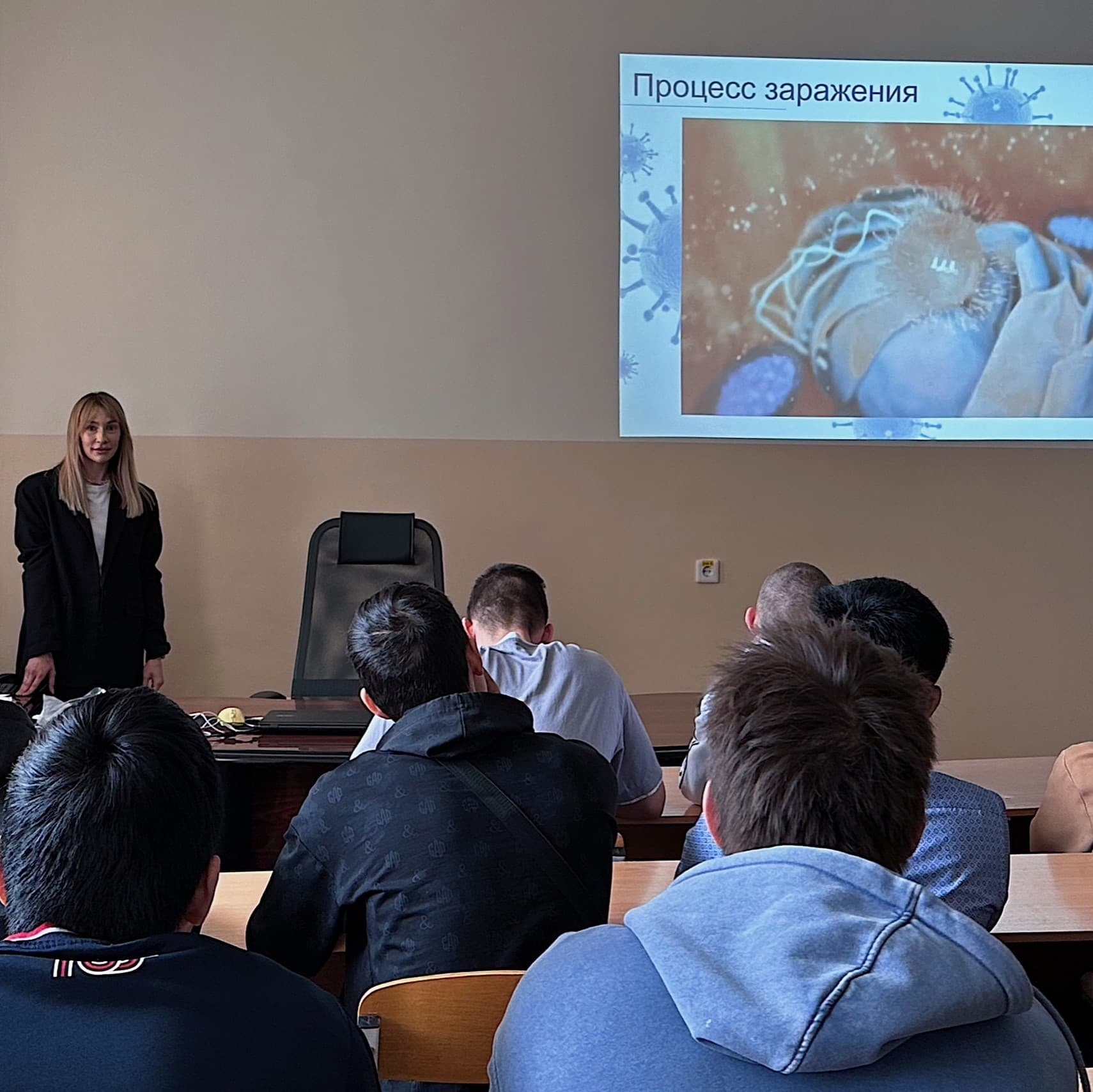 Противостояние вирусам: лекция о профилактике гриппа и ОРВИ в колледже транспортных технологий