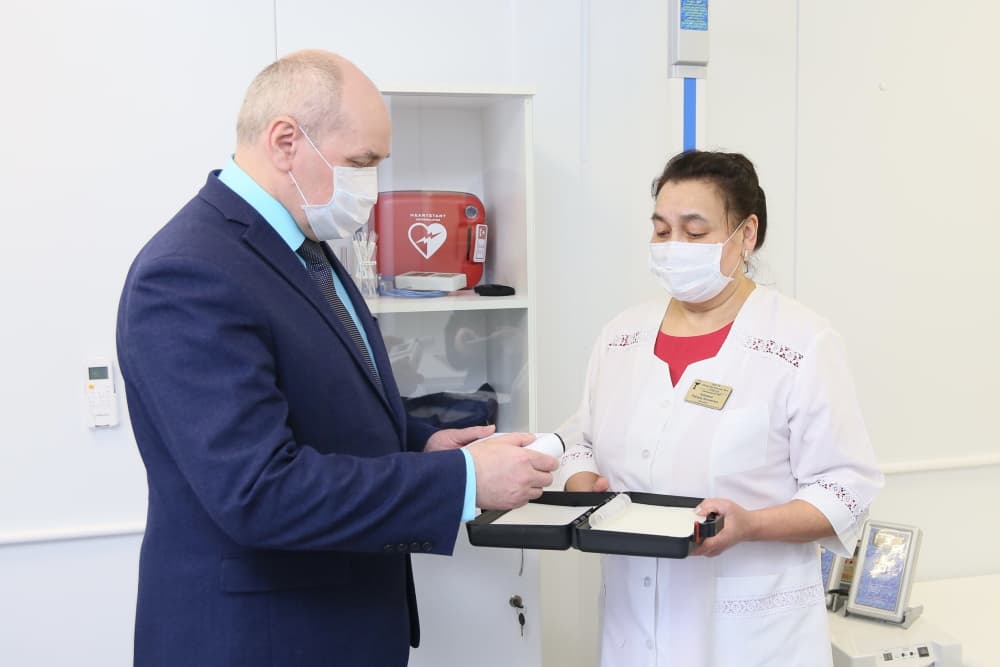 Открыть изображение на полный экран